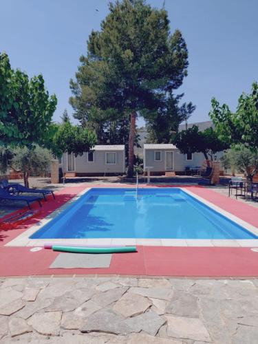 Úszómedence, Bellavista - Fishingcamp in Mequinenza