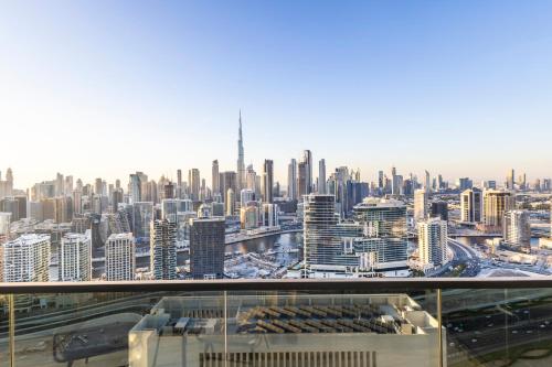 Luxurious Apt 2BR Stunning Full Burj Khalifa view, Dubai (photo 6)