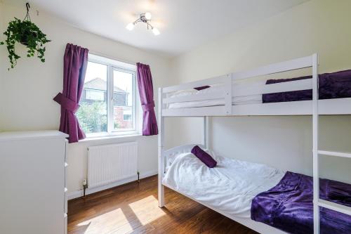 3 BR Property in Prestwich 15 mins from Manchester City Centre Garden Free parking Superfast WIFI Netflix, Mánchester (foto 11)