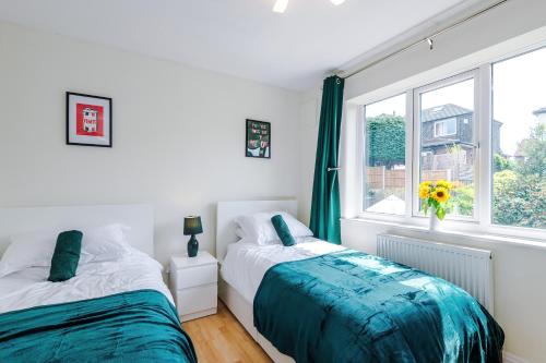 3 BR Property in Prestwich 15 mins from Manchester City Centre Garden Free parking Superfast WIFI Netflix, Mánchester (foto 9)