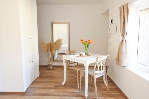 Brera Milan Suite – Milan, DC