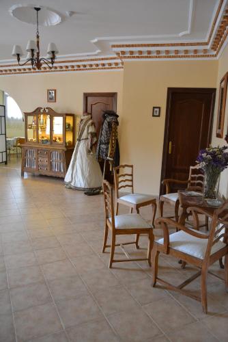 Vestabils, Hotel Mayno in Pastrana