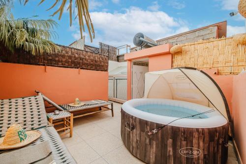 Private Riad with Breakfast - Jacuzzi Vue Koutoubia 5 min walk to jamaa el fna, Marrakech (foto 7)