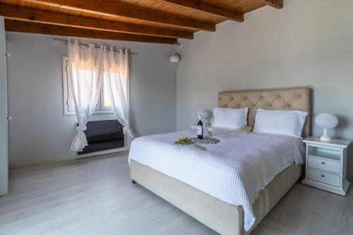 Villa Olive & Stone Loutraki in 코린토스