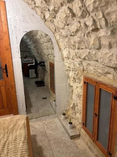 Cave de Fares in Halat