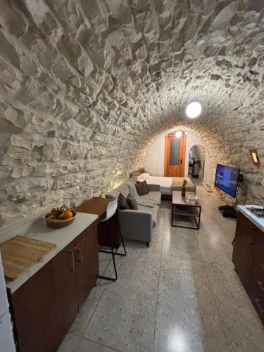 Cave de Fares in Halat