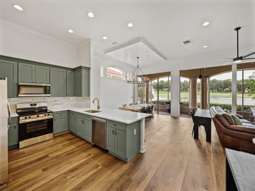 Konyha, Lake Jovita Golf Course Villa in Saint Leo