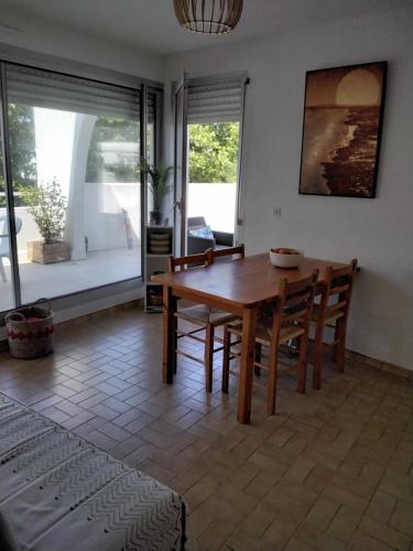 Studio with Terrace image 6