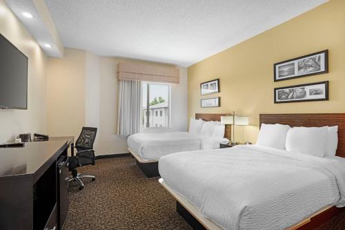 Sleep Inn & Suites at Concord Mills in Concord, USA