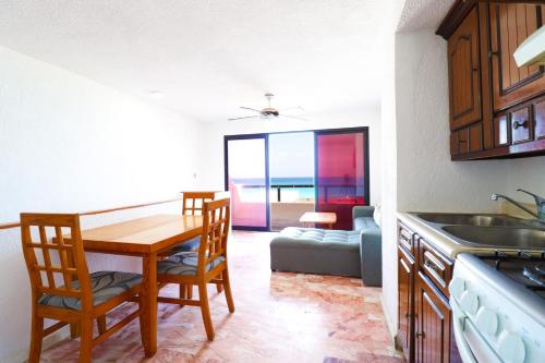 Ocean View, 2 Bedrooms, King Beds Beach access, Cancún (fotografie 4)
