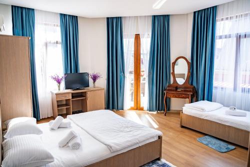 Hotel Port Altus – Batumi, IL