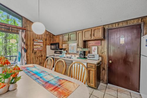 Country Comfort -Country Escape! in Hedgesville, USA