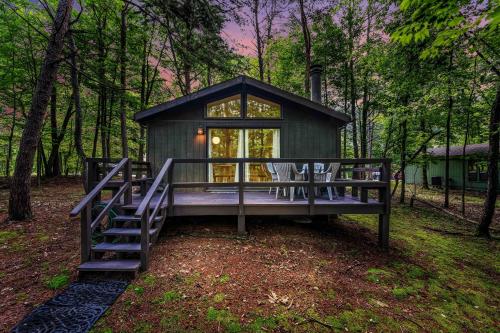 Country Comfort -Country Escape! in Hedgesville, USA