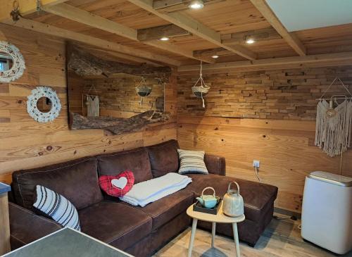 SIMPLES ESCALES nuit en Tiny House in Les Rosiers-sur-Loire