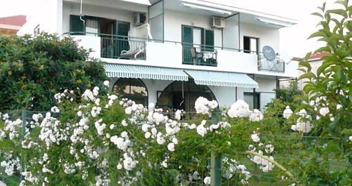  Trogirsunset Apartments, Pension in Trogir