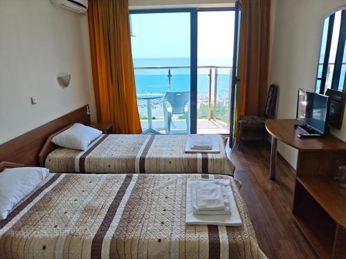 Photo - Hotel Shipka Beach