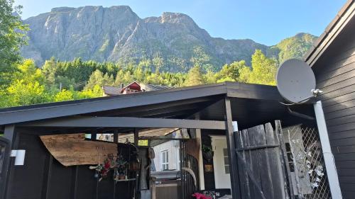Ålfotevegen 5 (Alfotevegen 5) in Алфотен