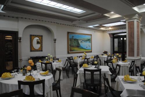 Restorāns, Hotel Ristorante la Siesta in Pietrapaola