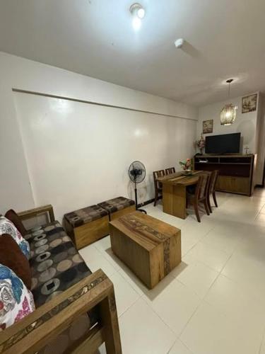 Alabang Condo by Lyre, Manila