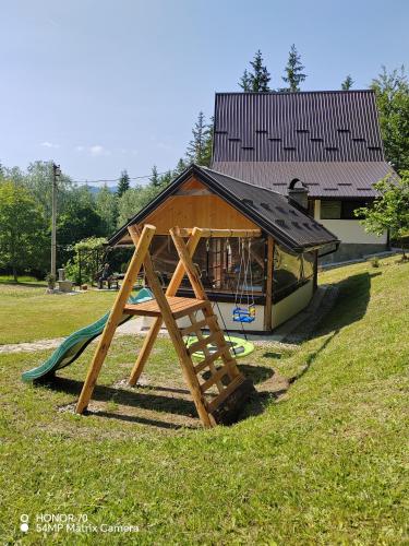 Ma Ritz in Donje Karaklije