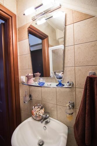 Daphne Villas - image 14