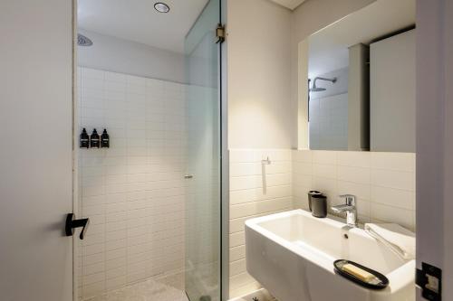 Two-Bedroom Apartment image 3