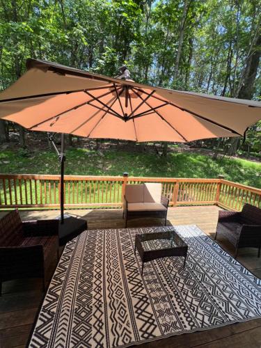 Cozy Budd Lake Cul-de-Sac Home Lodge in 巴德湖