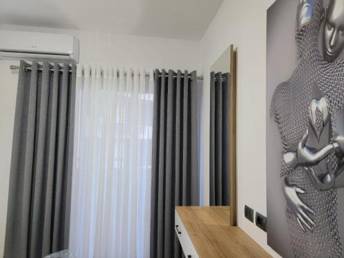 2F Saranda Apartment 3 - image 5