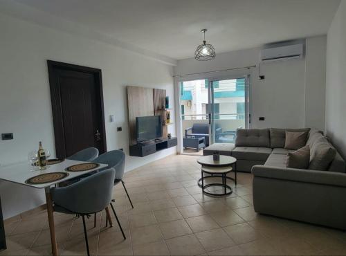 2F Saranda Apartment 3 - image 3