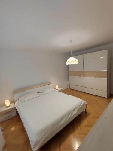 Apartman Doma in Лівно