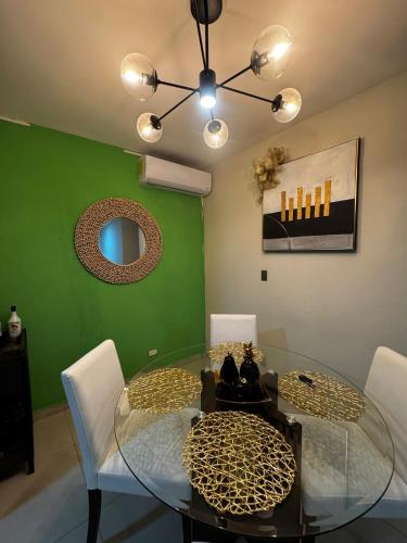 Moderno acogedor y privado en San Salvador - image 4