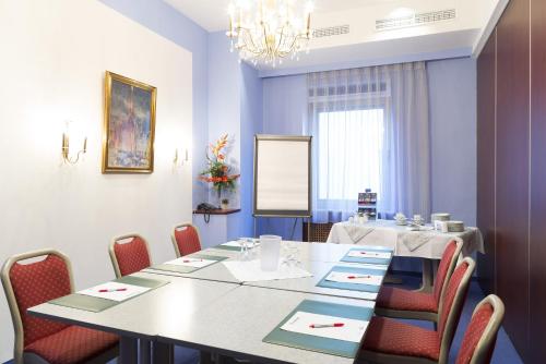 TOP Hotel Amberger - image 6