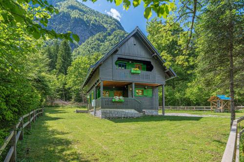 Alpine Chalet Metka at Lake Bohinj - Happy Rentals