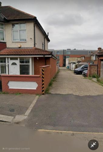 2 Bedroom w/shower flat, ALL TO YOU, not shared 4