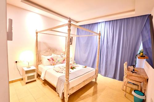 Diani Beachfront Villa Amani at Diani in มอมบาซา