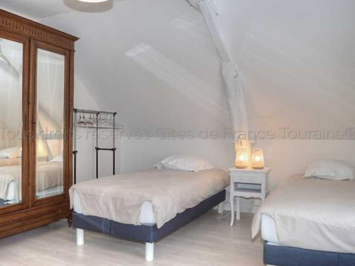 Gîte confortable avec grand jardin privé et WIFI - FR-1-381-494 (Gite confortable avec grand jardin prive et WIFI - FR-1-381-494) in Channay-Sur-Lathan