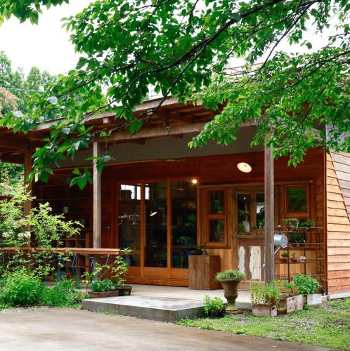 Private Forest Cottage for Two, Organic Lifestyle
