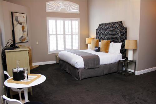 Bel Abri Napa Valley Inn - image 10