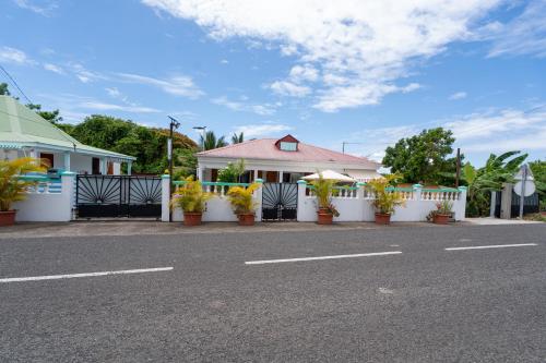 Maison agréable pour des vacances en famille (Maison agreable pour des vacances en famille) in Capesterre-de-Marie-Galante