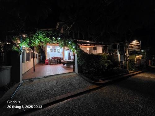 Exterior view, Aurora Hostel in Riverfront