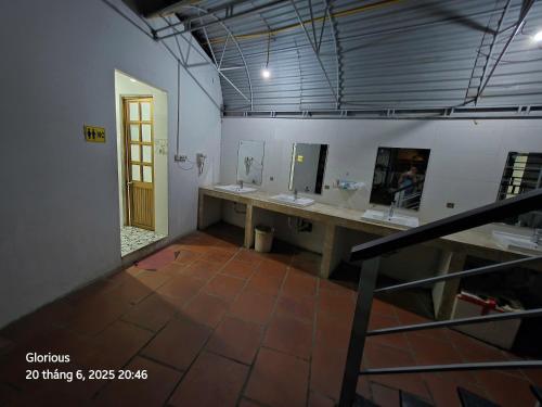 Single Bed in 4-Bed Dormitory Room image 2