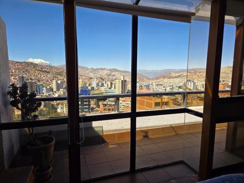 Apartment with Mountain View image 3