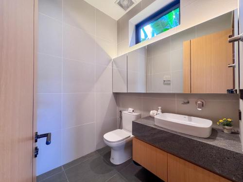 3BR Seaview Private Pool Villa- Longone Pool Villa by Warm Plus, Chalong (fotografie 9)