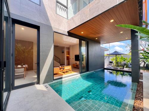 Swimming pool, Long one - Sea View 3 Bedroom Pool Villa near Pa Lai Seafood Restaurant