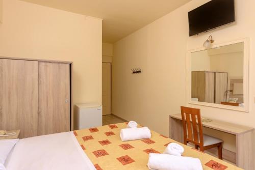Eri Beach & Village Hotel – Hersonissos, LA
