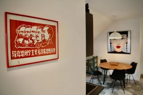 Apartment Shanghai im Brikkhaus "regionale Historie trifft auf internationale Moderne" in Kläden, Deutschland