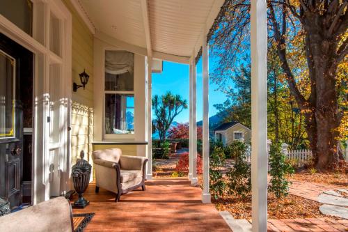 Hulbert House - Tap to explore photos