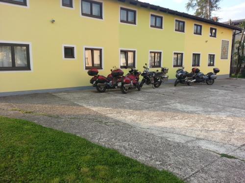 Hostel M - image 10