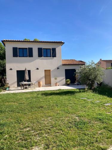 La Petite Bastide en Provence - Location, gîte - Noves