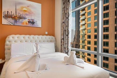 Serene Cozy 2BR Near Burj Khalifa, Dubaj (zdjęcie 4)